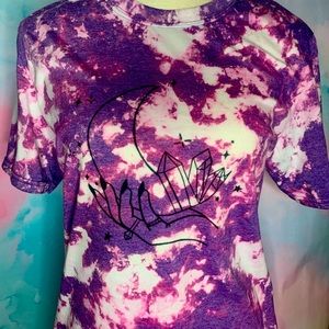 Purple moon and crystal acid wash t shirt